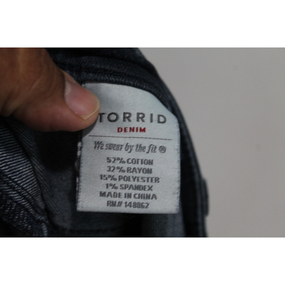 Torrid Denim Women Blue Jeans Swear By The Fit Jeggings Size 24R - Picture 4 of 11